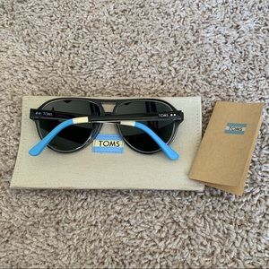 TOMS sunglasses